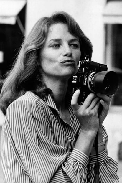 Charlotte Rampling sedujo a medio mundo en 'Portero de Noche' y no contenta con eso comenzó una carrera como fotógrafa de moda.