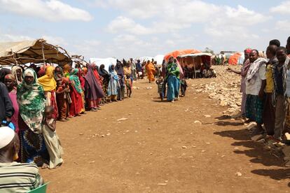 El país africano es uno de los que más sufre las consecuencias del cambio climático. La escasez causada por los problemas con el clima y las cosechas empuja a la gente a abandonar sus hogares, agrava los conflictos sociales y políticos.