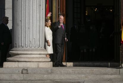 El rey Juan Carlos, con Ana Pastor.