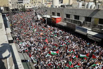 Manifestación multitudinaria este viernes en Amán, capital de Jordania.