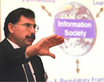 George Metakides, durante su conferencia en Madrid.