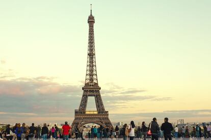 La Torre Eiffel, en París. Se estima que alcance los los 300 millones de visitantes en 2017.