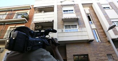One of the buildings in Pinto searched on Tuesday as part of a raid against jihadism.