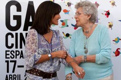 La directora Laura Mañá (izquierda) y la actriz Pilar Bardem, ayer en el Festival de Cine de Málaga.