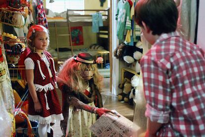 Henry Thomas y Drew Barrymore, en un fotograma de ‘E.T. El extraterrestre’.