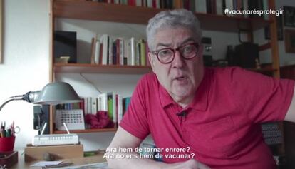 Quim Monzó en la seva participació al vídeo.