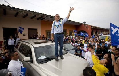 El candidato del PAN-PRD, Miguel Ángel Yunes.