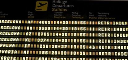 Panel informativo de las salidas del aeropuerto de Los Rodeos, en Tenerife