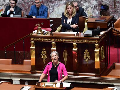 La primera ministra francesa, Elisabeth Borne, durante su intervención este miércoles en la Asamblea Nacional.