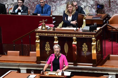 La primera ministra francesa, Elisabeth Borne, durante su intervención este miércoles en la Asamblea Nacional.
