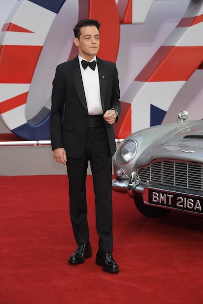 Rami Malek, que en esta 25ª película de James Bond da vida al villano Lyutsifer Safin, a su llegada al estreno mundial de 'Sin tiempo para morir', en Londres.