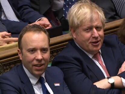 Boris Johnson, durante la votación en la Cámara de los Comunes, este jueves. 