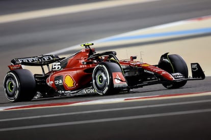 El Ferrari de Carlos Sainz, durante la carrera.  