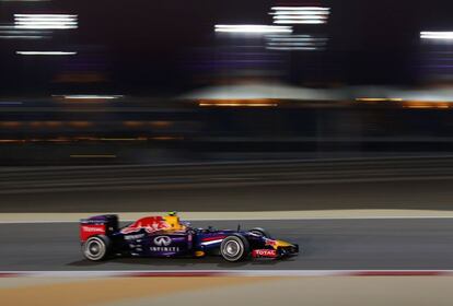 Daniel Ricciardo, del equipo Red Bull driver durante los entrenamientos. Saldrá tercero en Bahréin.