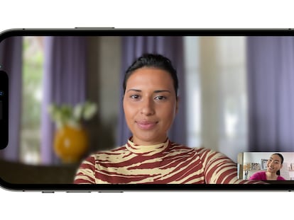 Aplicación de videollamada Facetime en un iPhone