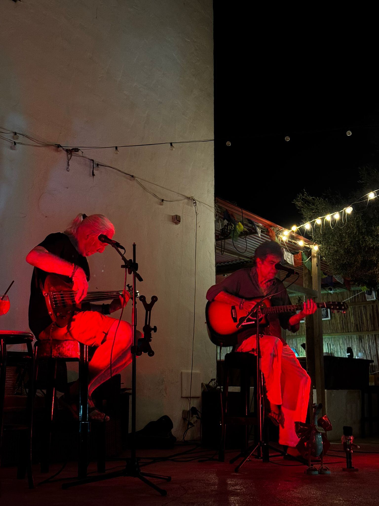 Piero Ameli, a la derecha en uno de sus conciertos en Ses Roques, junto al bajista Ekki Hoffmann.