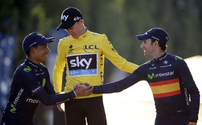 Nairo Quintana (I), Chris Froome y Alejandro Valverde, en el podio del Tour