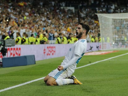 Isco celebra su segundo gol.