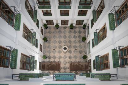 El patio del hotel Palacio Solecio, en el centro de la ciudad de Málaga.