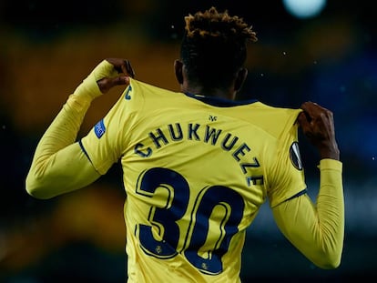 Samuel Chimerenka Chukweze, jugador del Villarreal, celebra su gol ante el Spartak.