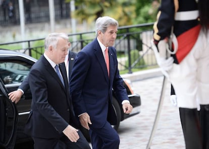 El ministro de exteriores franc&eacute;s recibe a Kerry para la reuni&oacute;n