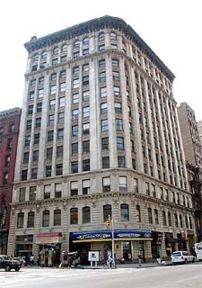 Vista del edificio que será sede de la escuela Harvey Milk en Nueva York.