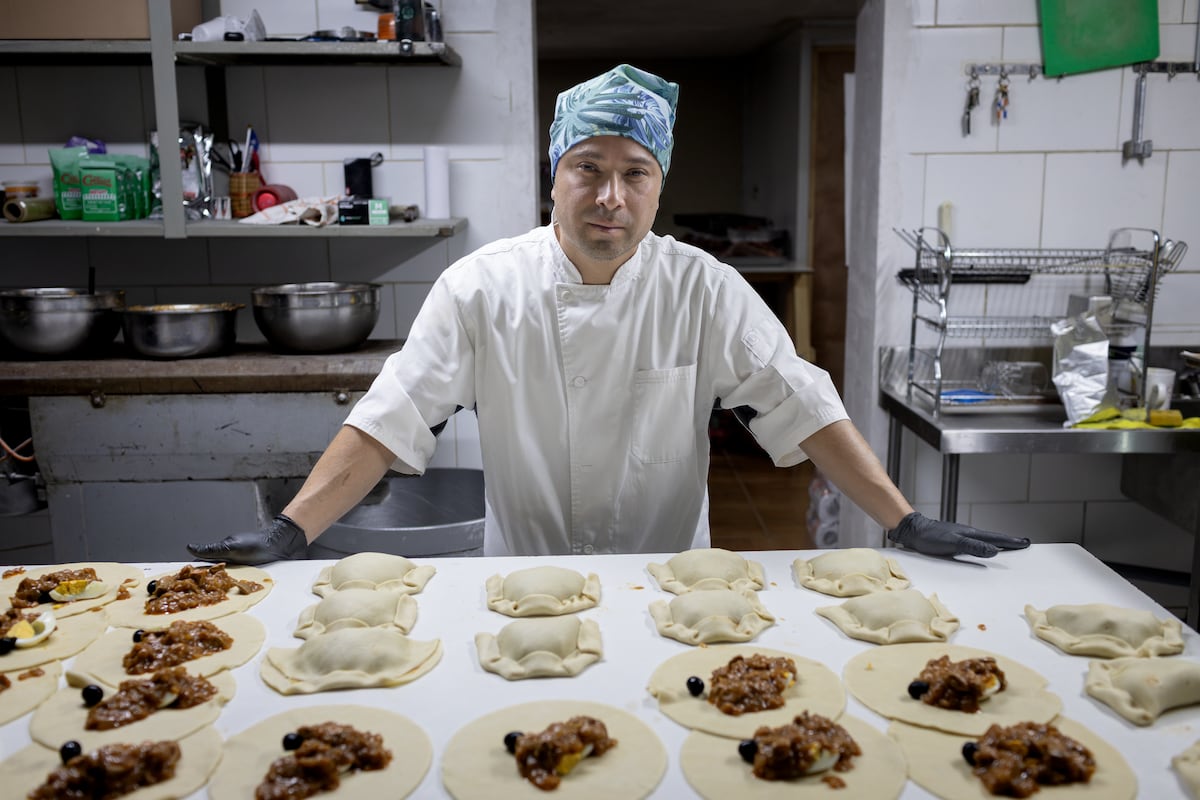 Descubre la empanada de pino más aclamada de Santiago