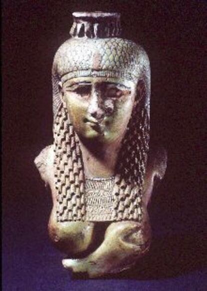 Un busto de Cleopatra que se exhibe en el Museo Británico.