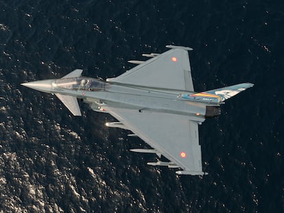 Un Eurofighter Halcón en vuelo.