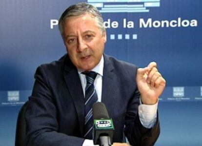 El portavoz del Gobierno y ministro de Fomento, José Blanco.