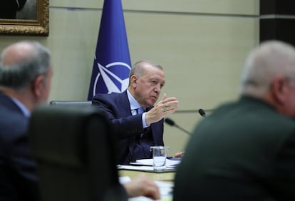 El presidente de Turquía, Recep Tayyip Erdogan, en una reunión virtual de la OTAN, el pasado 25 de febrero, en Estambul.