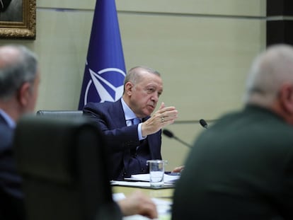 El presidente de Turquía, Recep Tayyip Erdogan, en una reunión virtual de la OTAN, el pasado 25 de febrero, en Estambul.