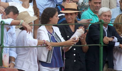 La infanta Elena, con su hija Victoria.