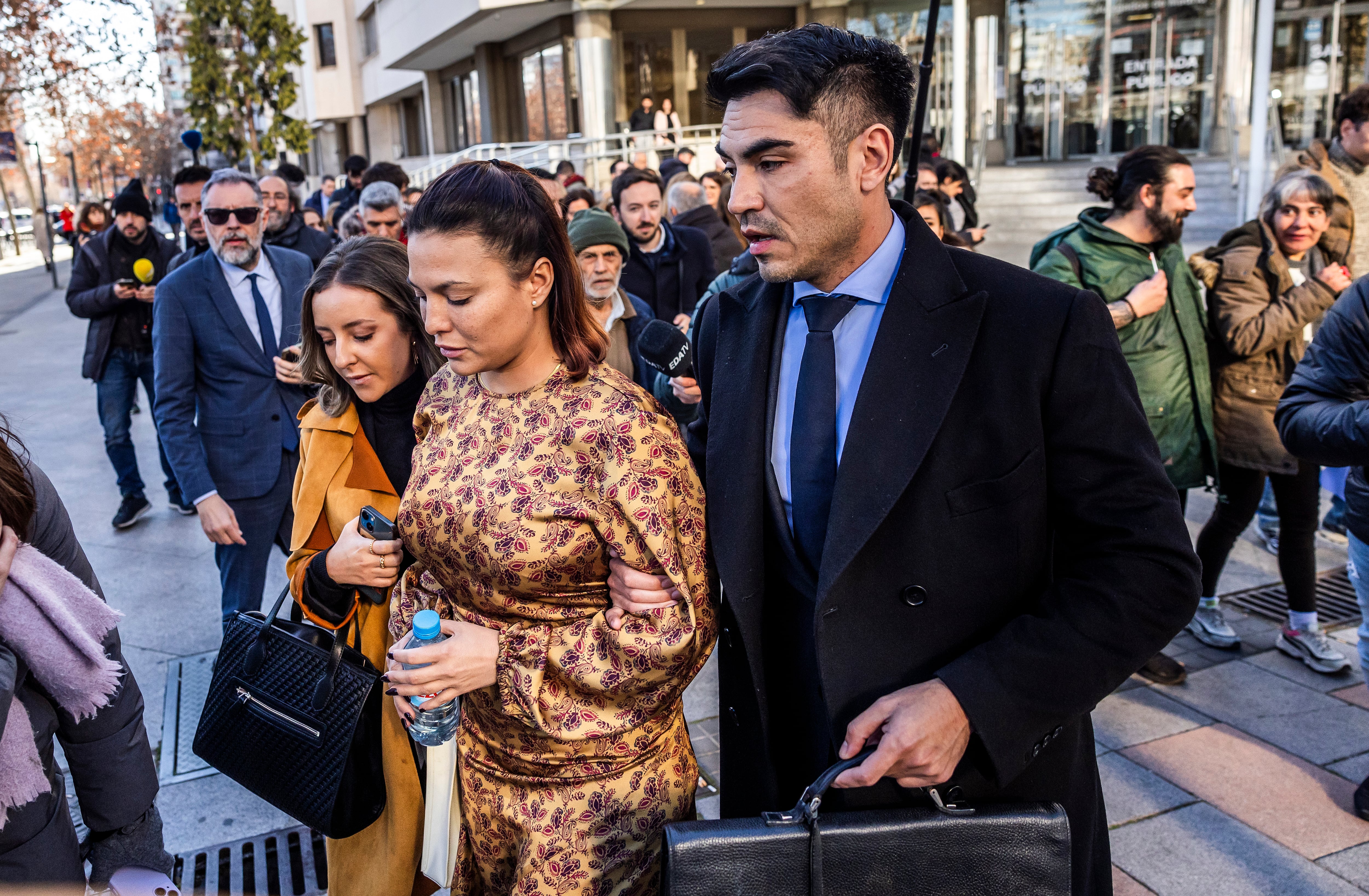 El juez suspende la comparecencia de Errejón para notificarle el juicio por supuesta agresión sexual a Mouliaá