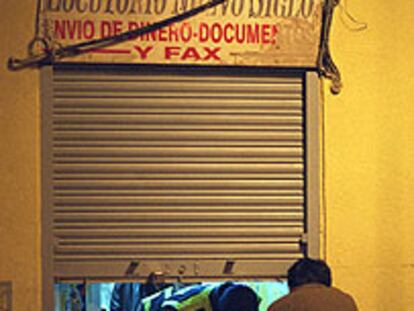 Registro del locutorio de Zougam en Lavapiés (Madrid).