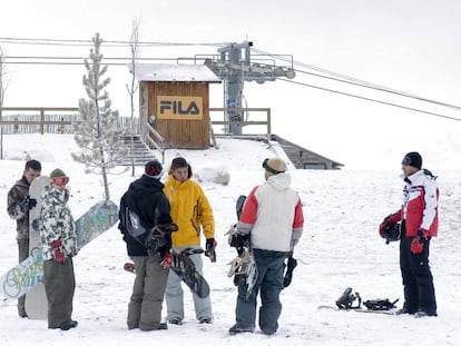 Rècord d’afluència a les estacions públiques d’esquí per les nevades