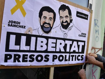 Pancarta que reclama la puesta en libertad de los 'Jordis'.