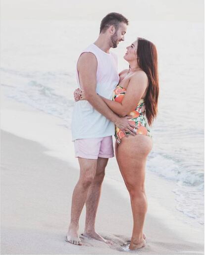 La foto que llevó a la fama a Robbie Tripp. En ella aparece con su esposa, Sarah.