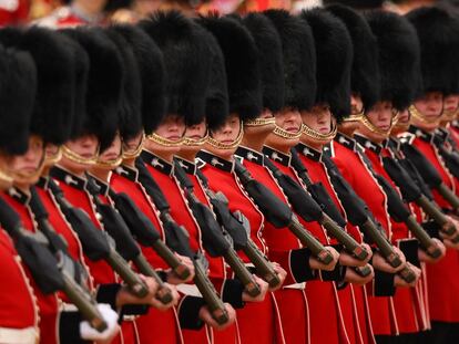 Miembros de la Guardia Real, en Londres