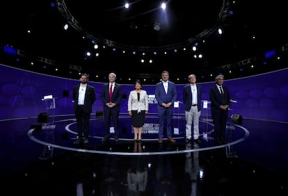 Los candidatos presidenciales de Chile Gabriel Boric, José Antonio Kast, Yasna Provoste, Sebastián Sichel, Eduardo Artes y Marco Enríquez-Ominami