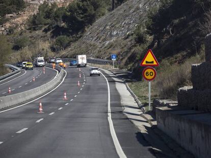 Obras en la C-17, donde han aparecido unos baches