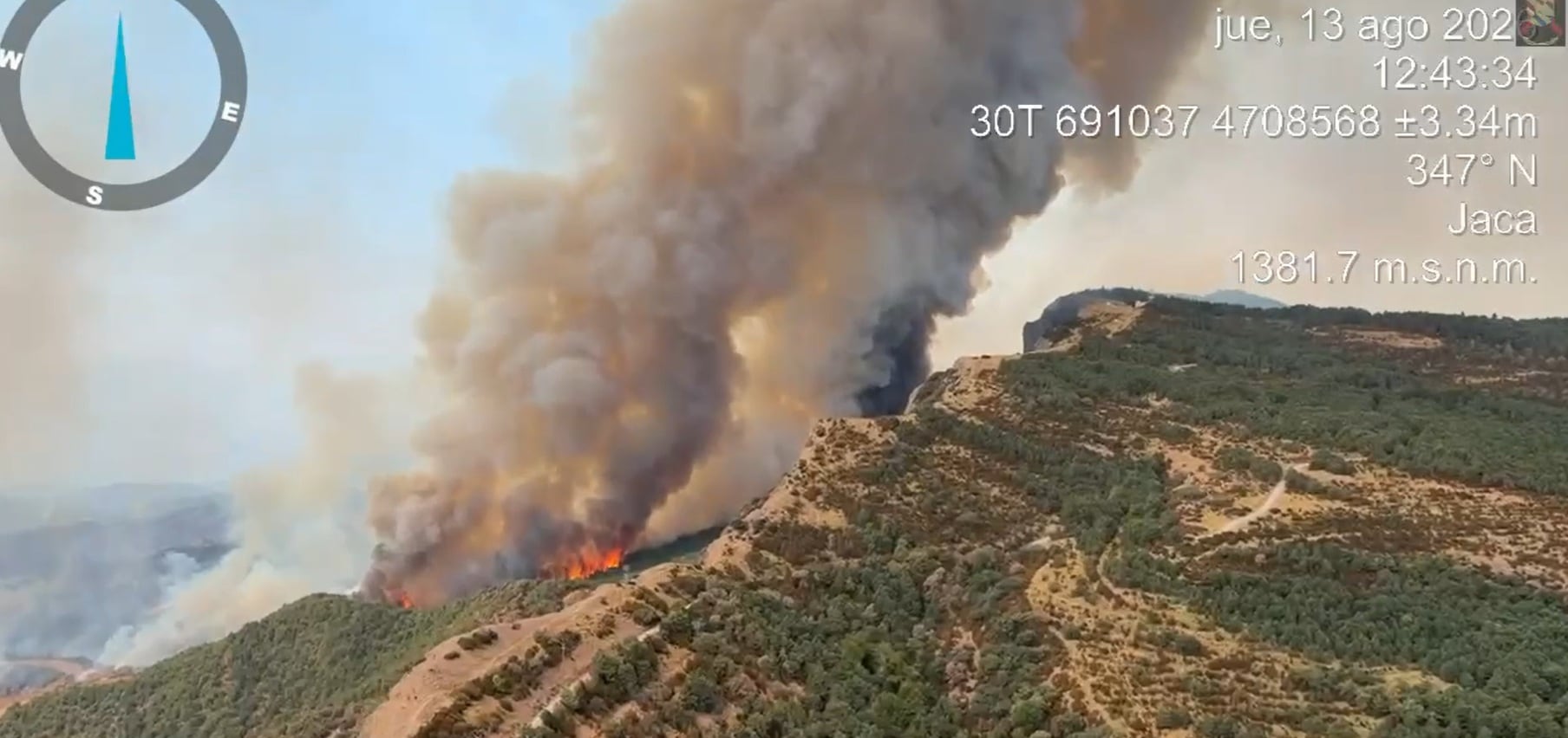 La amenaza del fuego obliga a trasladar restos óseos del monasterio de San Juan de la Peña en Huesca