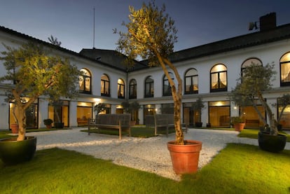 Claustro del parador de Trujillo (Cáceres).