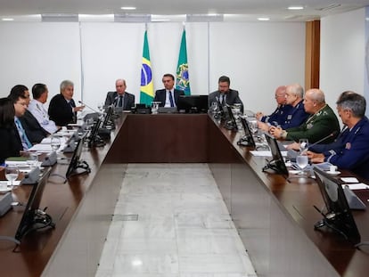 Presidente durante reunião no Palácio do Planalto sobre o acordo de fusão Boeing-Embraer .