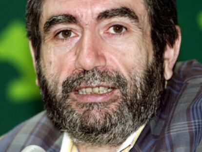 Muñoz Molina, hoy durante su conferencia en San Lorenzo del Escorial.