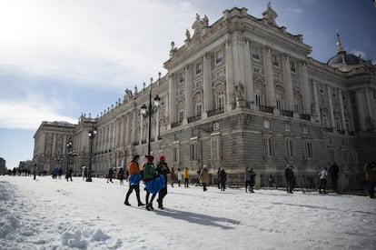 En la imagen, fachadas del Palacio Real, en la plaza de Oriente de Madrid.