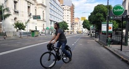 Calles vacías con el paro en Argentina.