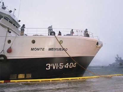 El <i>Monte Meixueiro </i> llega al puerto del Tromso el pasado lunes, tras ser apresado por los guardacostas.