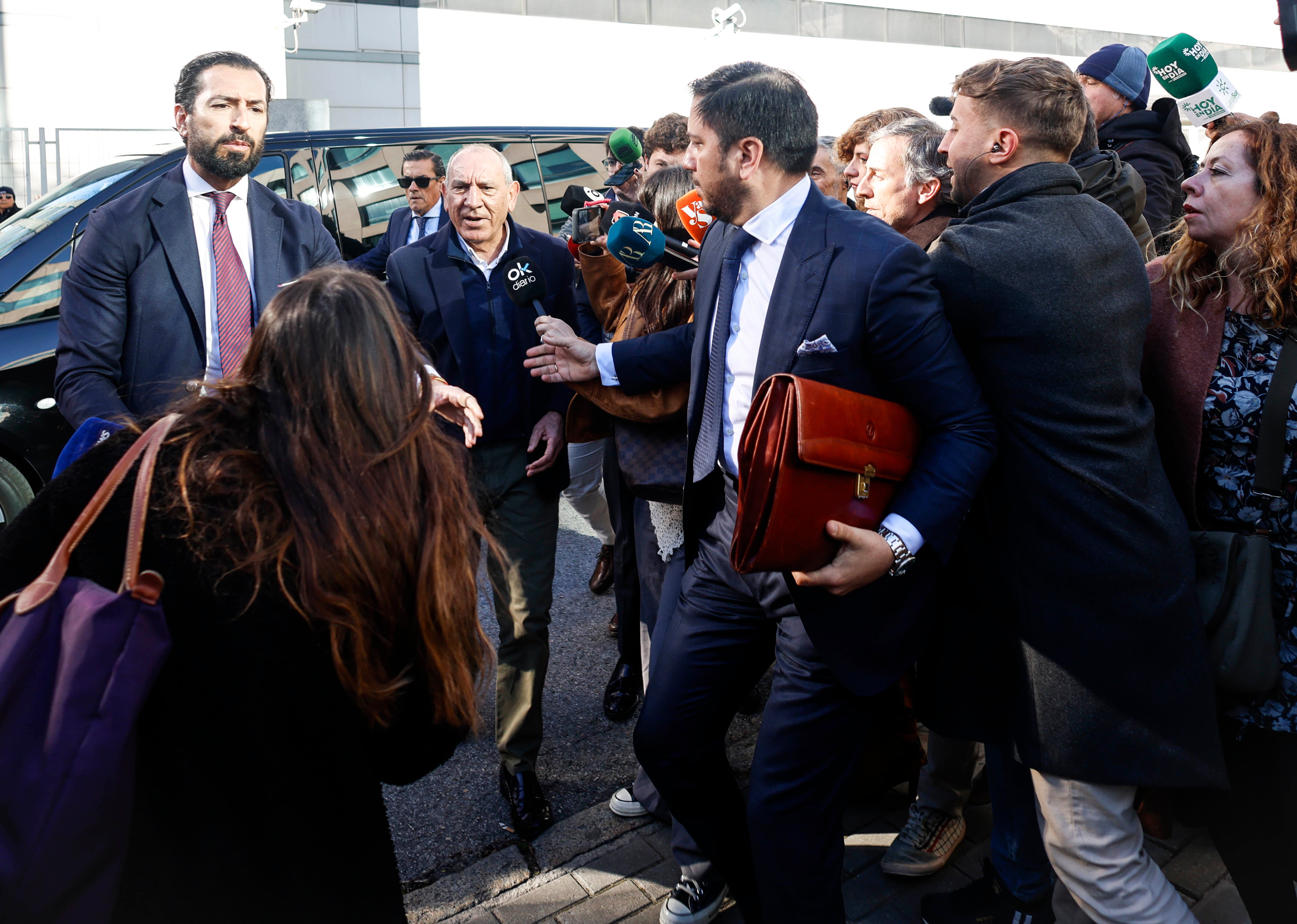 El ex director adjunto operativo de la Policía Nacional, José Ángel González, a su llegada.