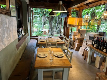 Interior de Casa Rula, en Selorio (Asturias), en una imagen proporcionada por el restaurante.